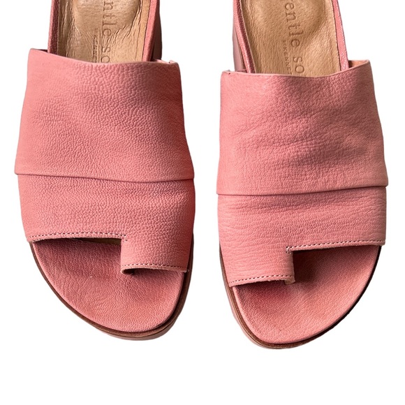 Gentle Souls by Kenneth Cole Pink Leather Toe Thong Platform Slides Sandals  6.5 - Picture 7 of 14